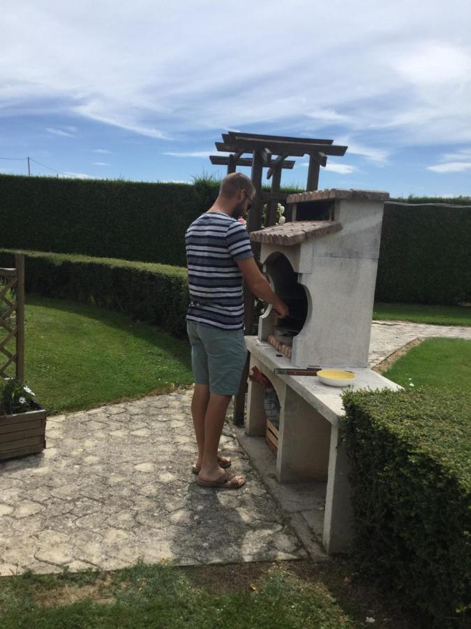 Gite De Belle Vue Semur-en-Brionnais Kültér fotó
