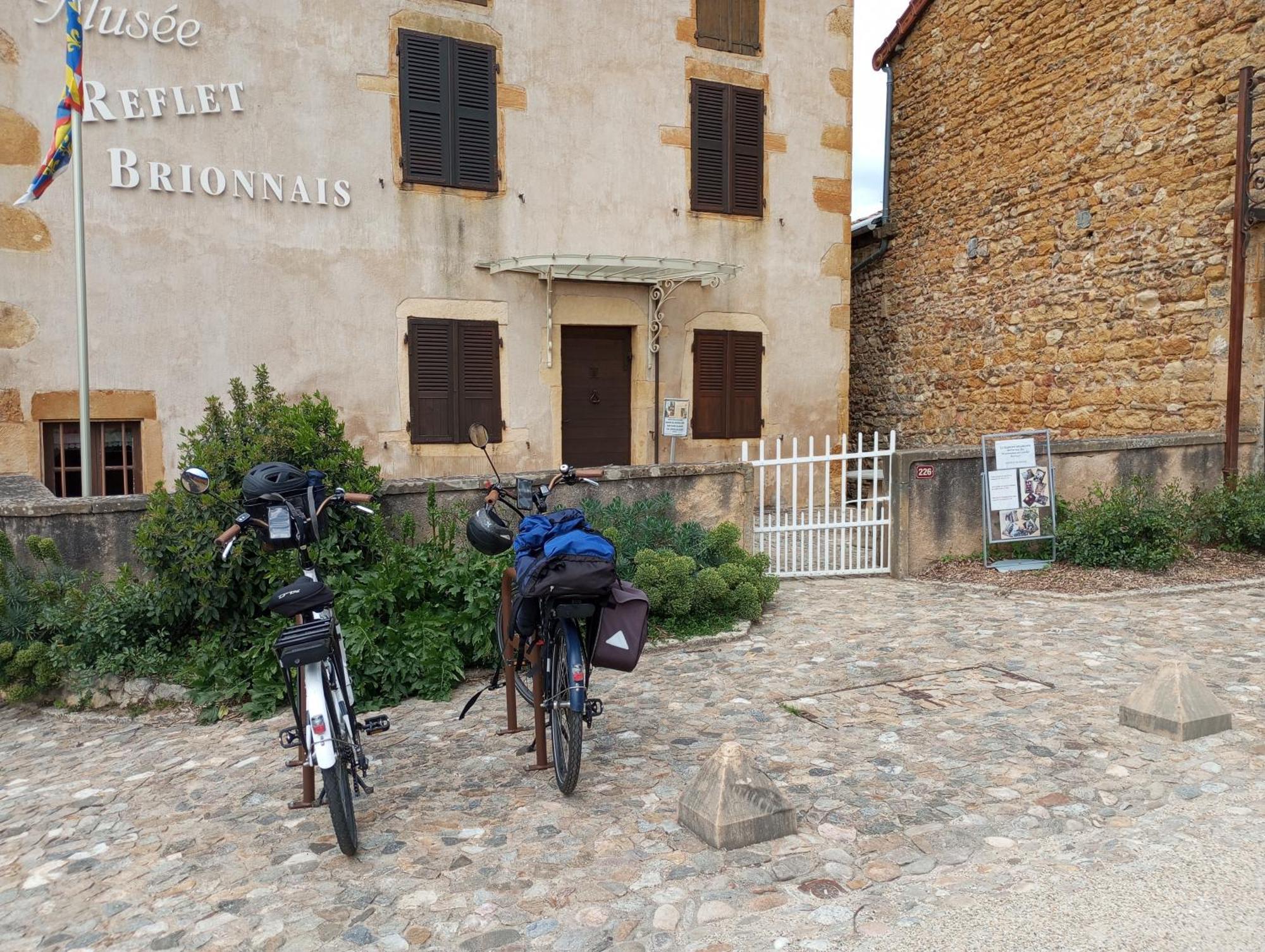 Gite De Belle Vue Semur-en-Brionnais Kültér fotó